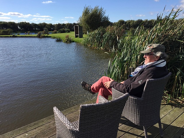 洛夫顿当选 洛夫顿当选